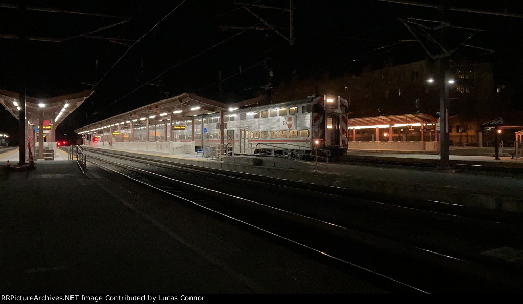 Caltrain 4018